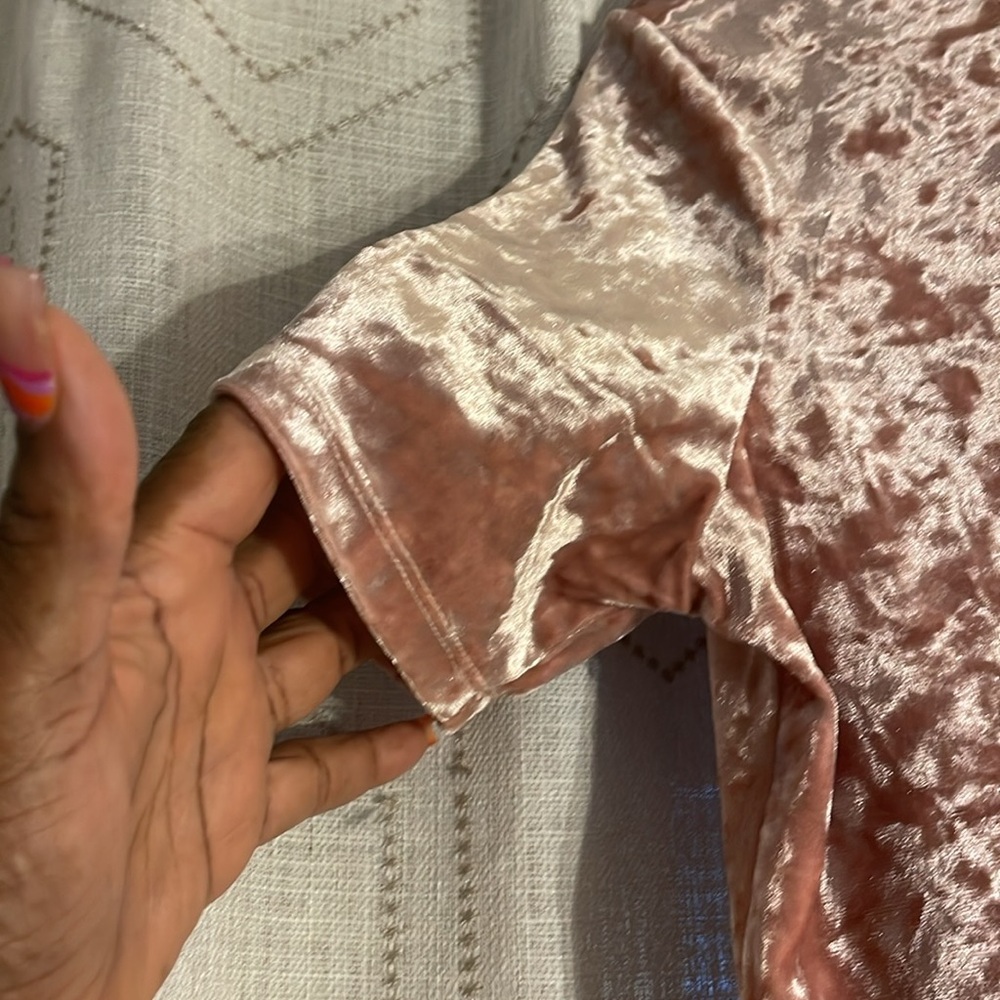 Forever 21 Women’s S Tan Mini Dress Short Sleeve Velour Feel 92% Poly 8% Span - Picture 6 of 10